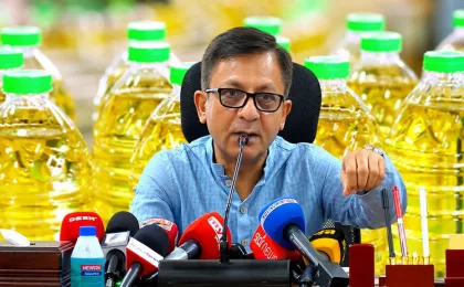 ভোজ্যতেলের দাম বাড়বে কি না, যা জানালেন বাণিজ্যমন্ত্রী